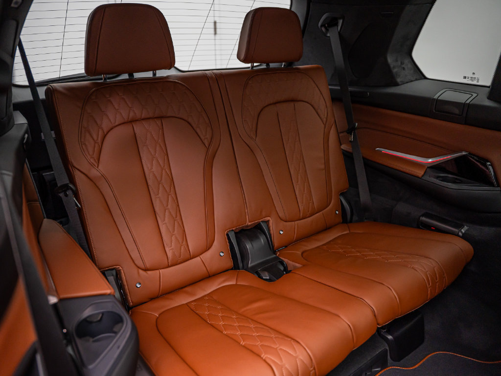 Used 2026 BMW ALPINA XB7 AWD/4WD image 56