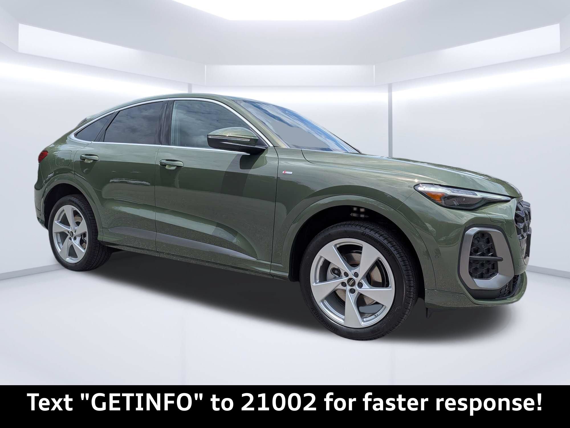 New 2026 Audi Q5 Premium Plus AWD/4WD image 1