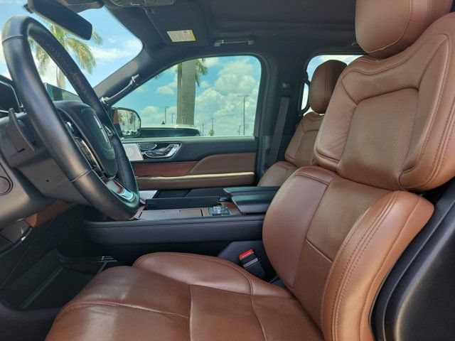 Certified 2023 Lincoln Navigator Reserve AWD/4WD image 25