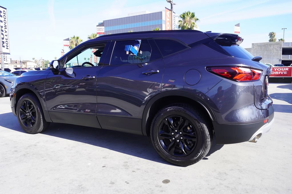 Used 2022 Chevrolet Blazer LT w/ Midnight/Sport Edition FWD image 4