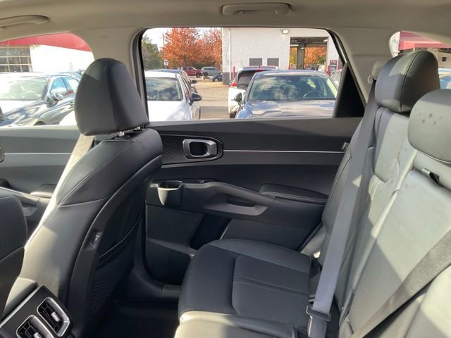 New 2026 Kia Sorento S w/ S Panoramic Sunroof Package image 44