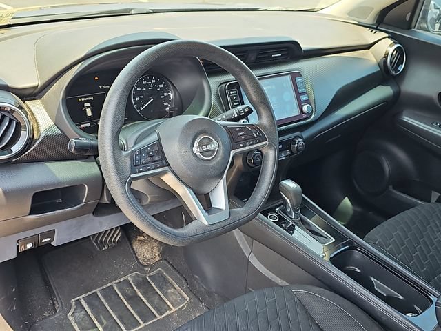 Used 2022 Nissan Kicks SV FWD image 11