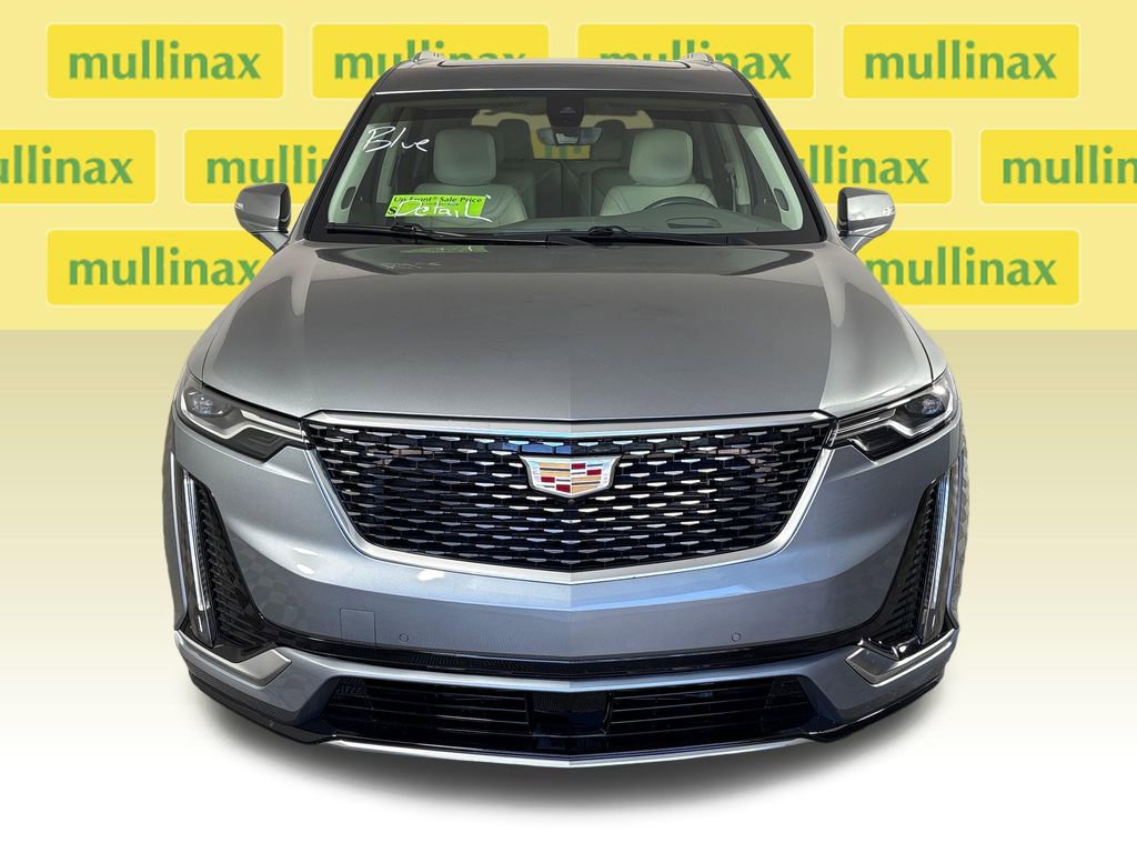 Used 2024 Cadillac XT6 Premium Luxury w/ Technology Package FWD image 14