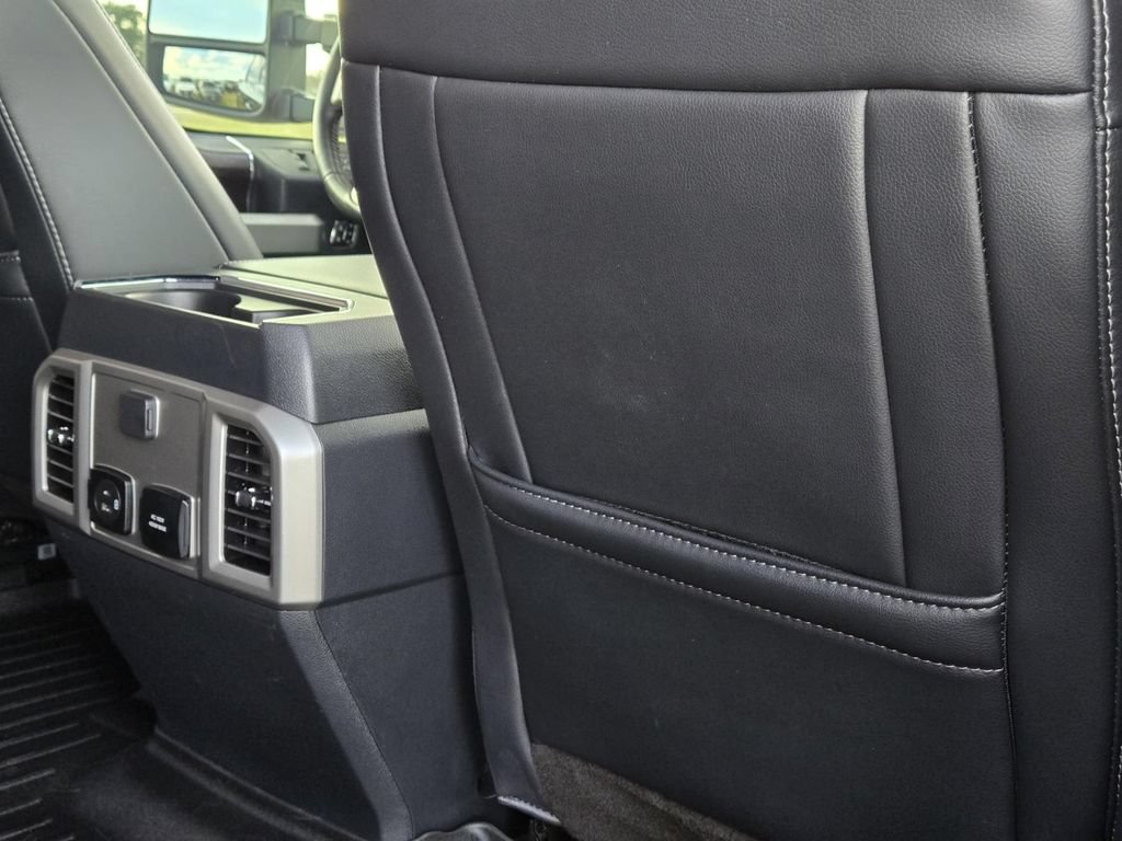 Used 2022 Ford F250 Lariat w/ Lariat Ultimate Package AWD/4WD image 26
