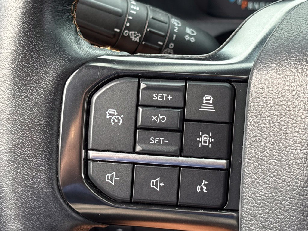 Used 2024 Ford Expedition Platinum AWD/4WD image 22
