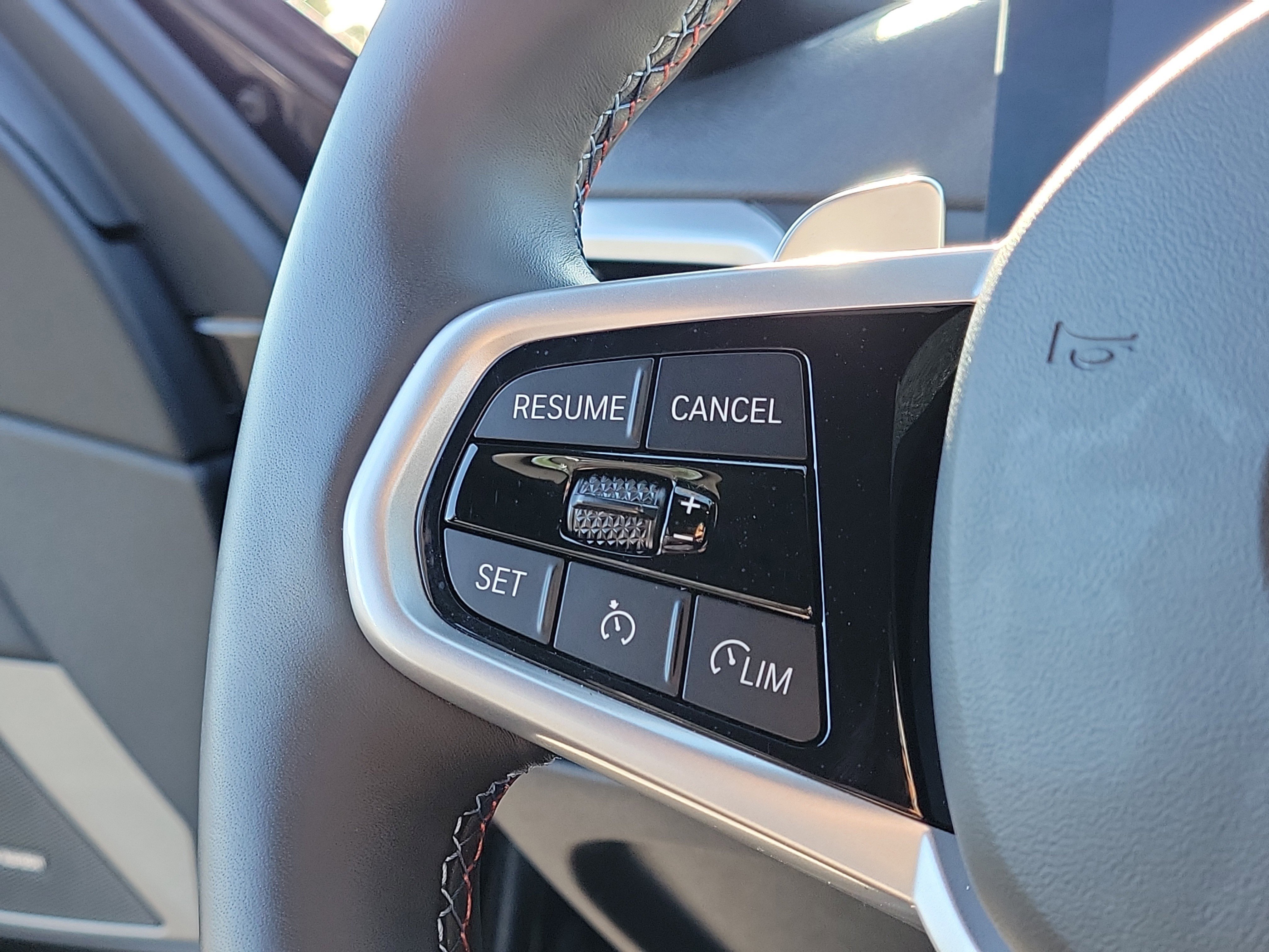 Used 2025 BMW M340i Sedan image 29