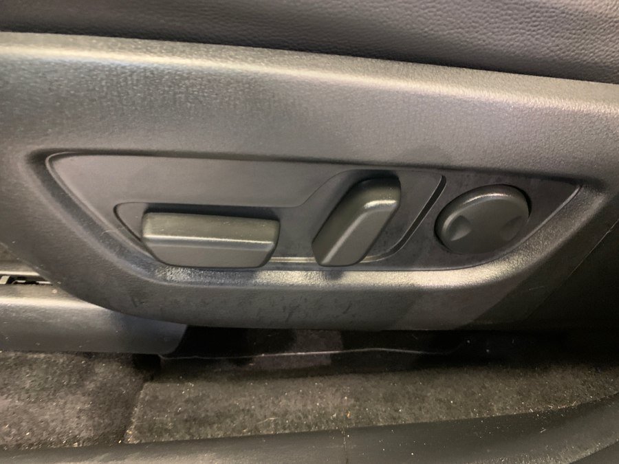 Used 2024 MAZDA CX-90 Plug-In Hybrid w/ Premium Pkg AWD/4WD image 18