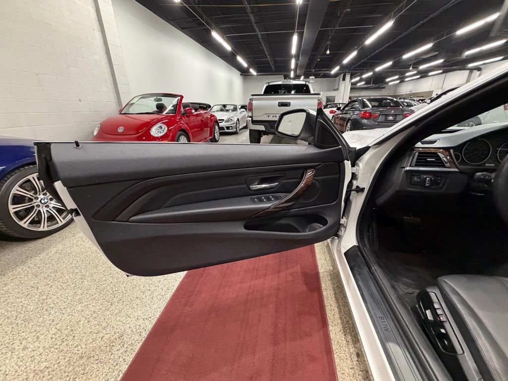 Used 2014 BMW 428i Convertible RWD image 19