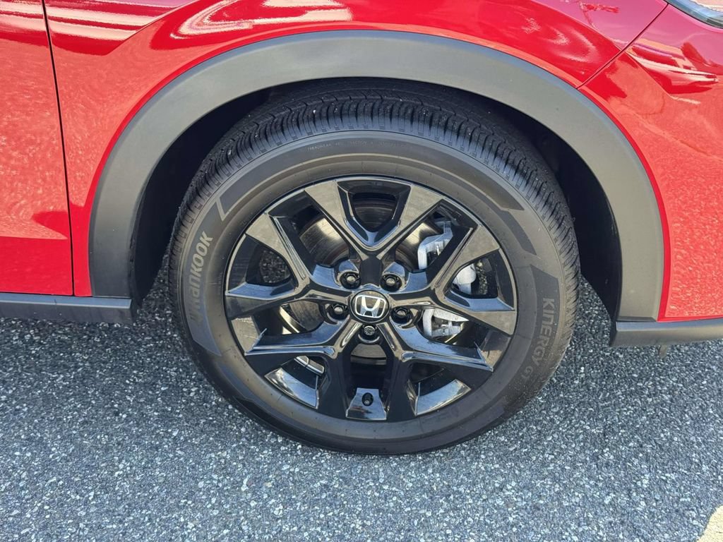 Certified 2025 Honda HR-V Sport image 6