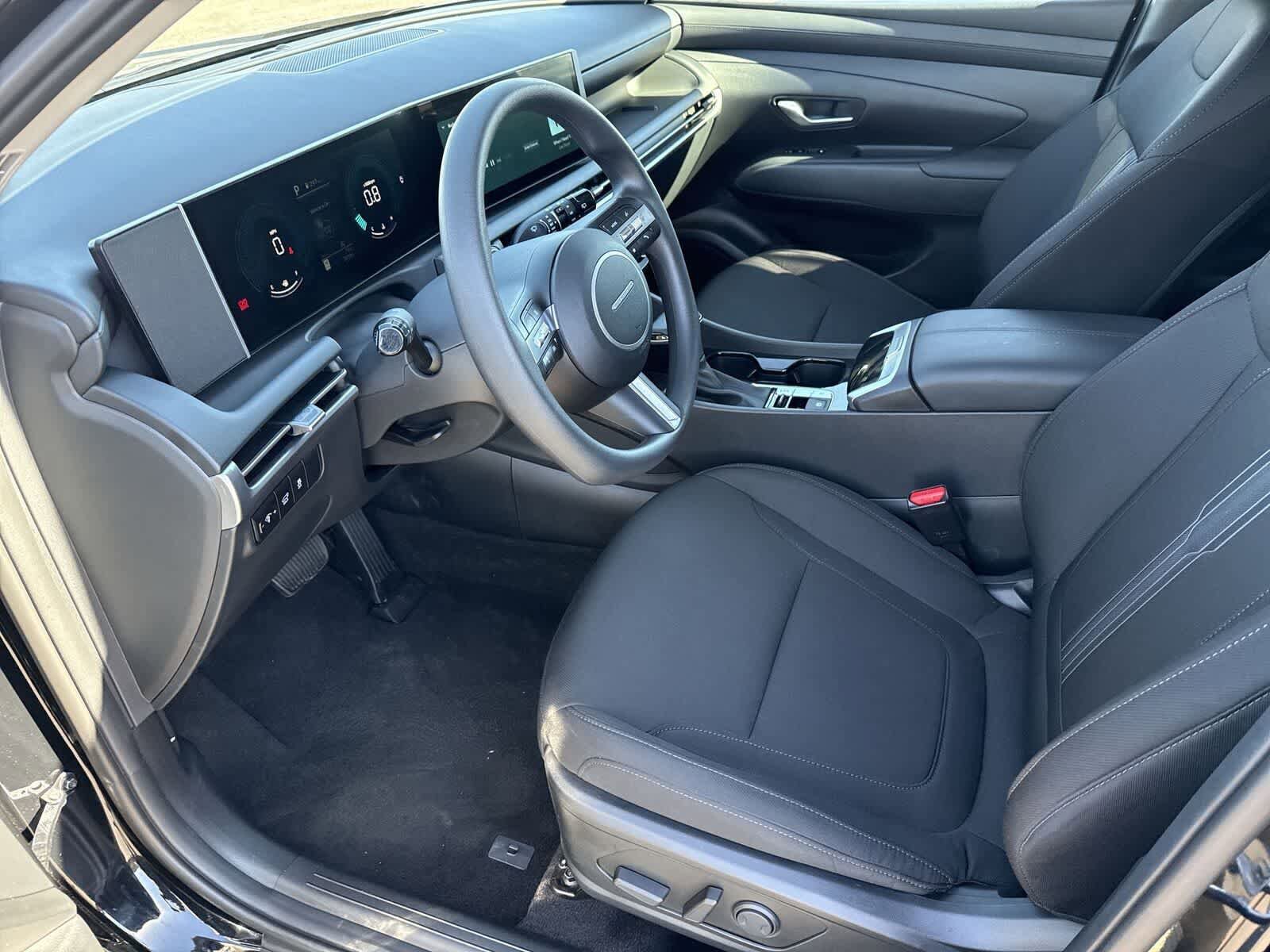 Used 2026 Hyundai Tucson SEL image 16