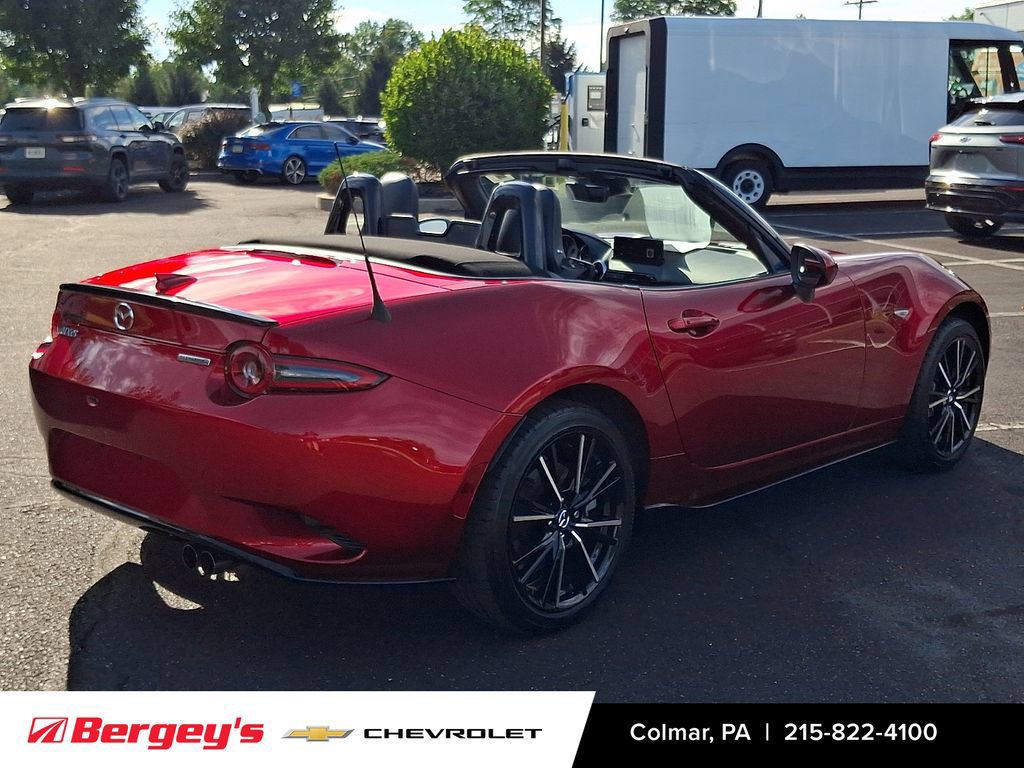 Used 2025 MAZDA MX-5 Miata Grand Touring w/ Appearance Package RWD image 5