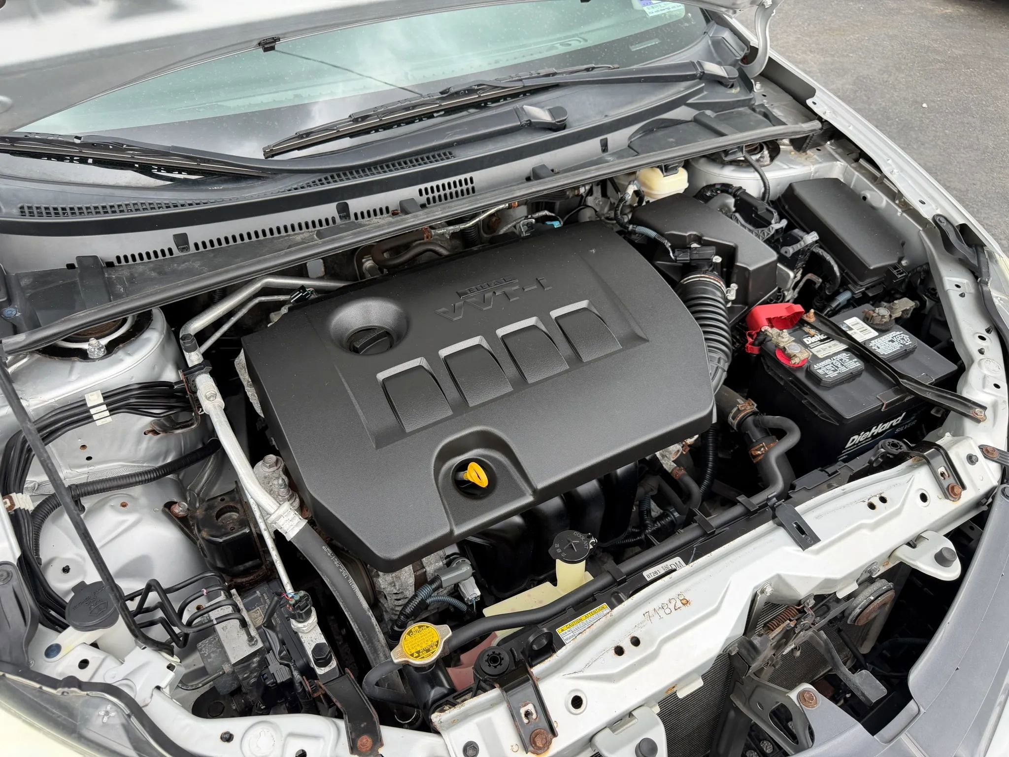 Used 2015 Toyota Corolla LE FWD image 33