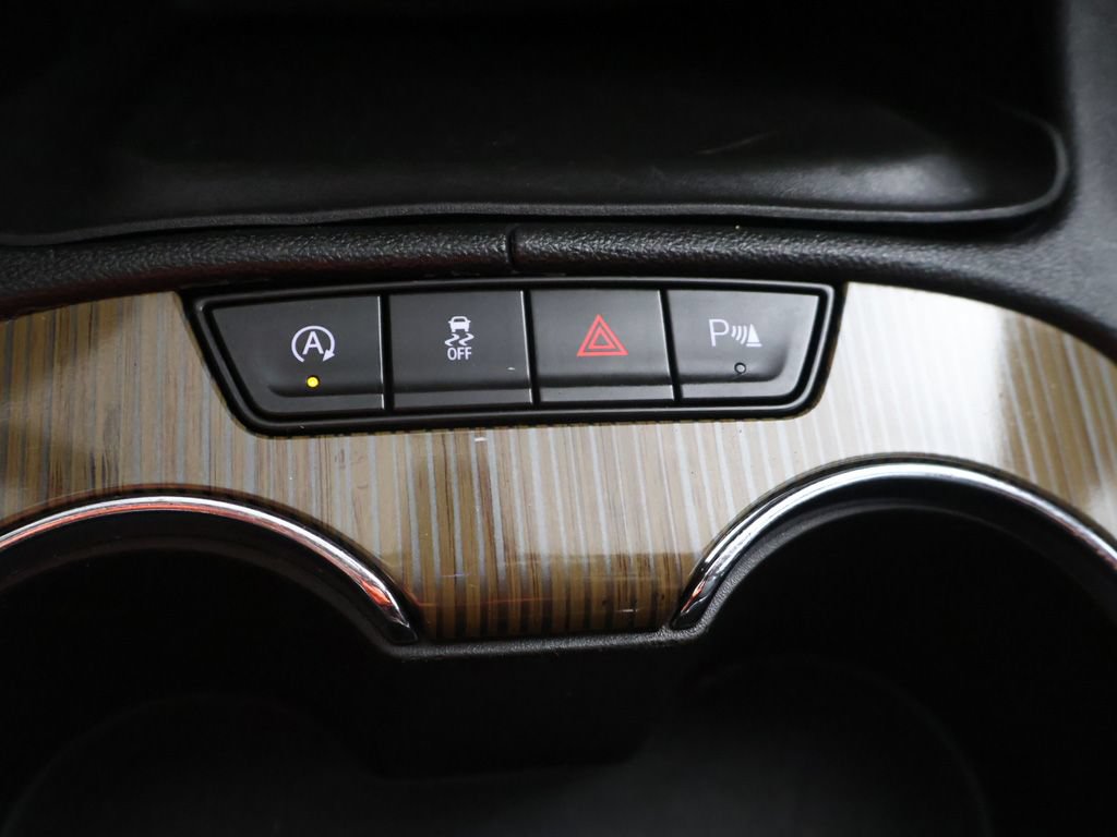 Used 2021 GMC Acadia SLE w/ GMC Pro Grade Package AWD/4WD image 50