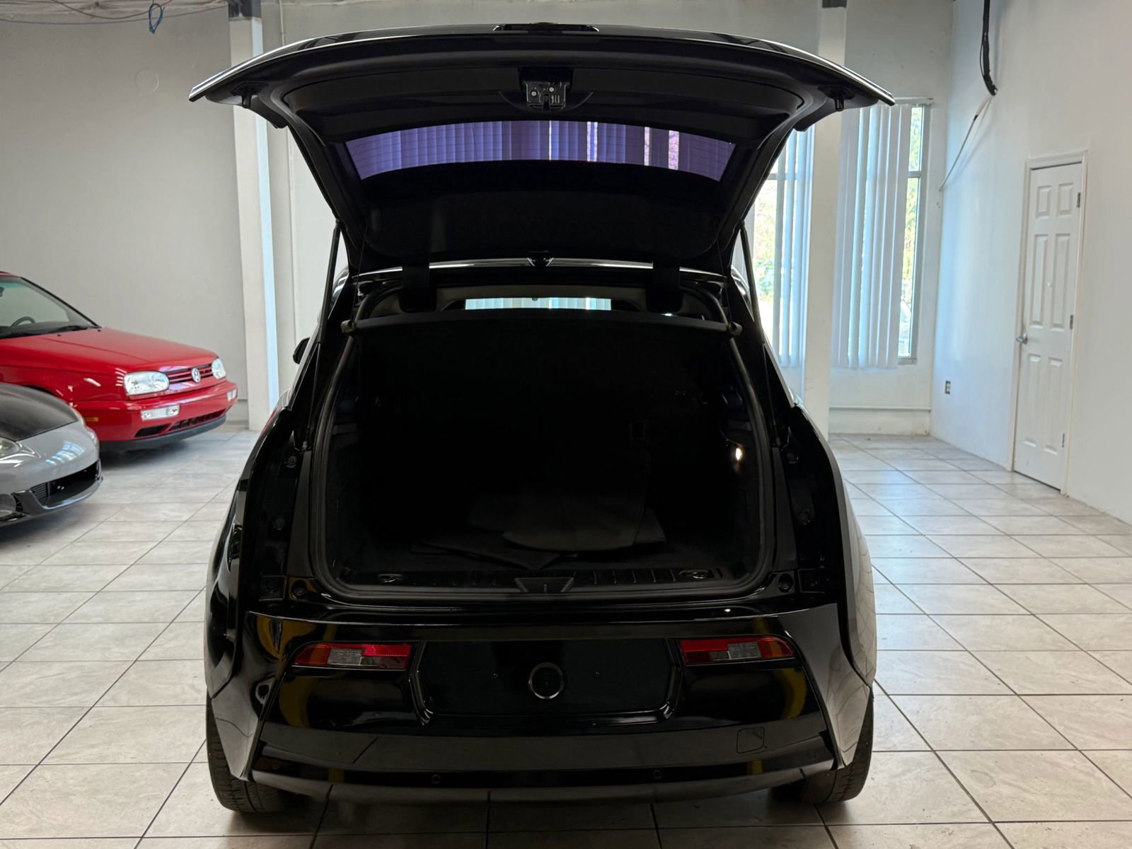 Used 2017 BMW i3 image 19