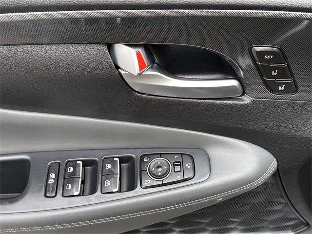 Certified 2022 Hyundai Santa Fe Limited image 13