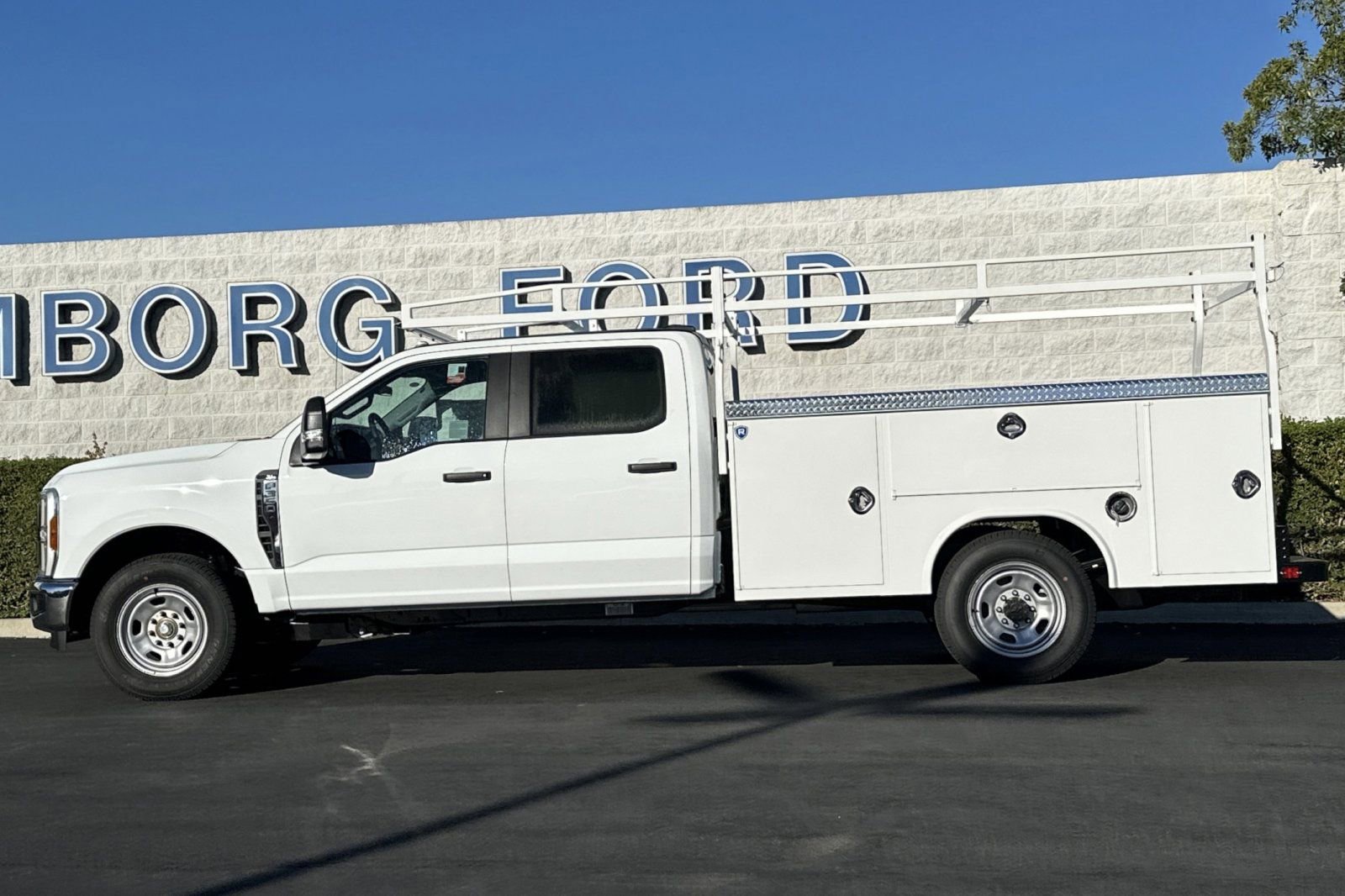 New 2026 Ford F350 XL w/ XL Chrome Package image 7