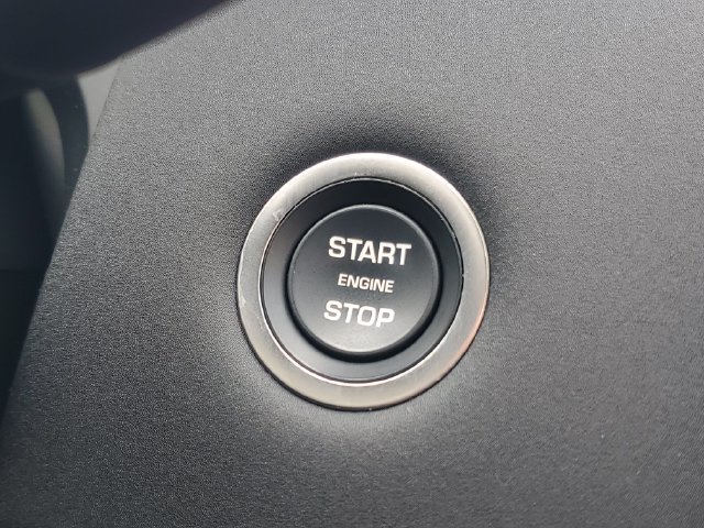 Used 2025 Land Rover Discovery Sport S AWD/4WD image 31
