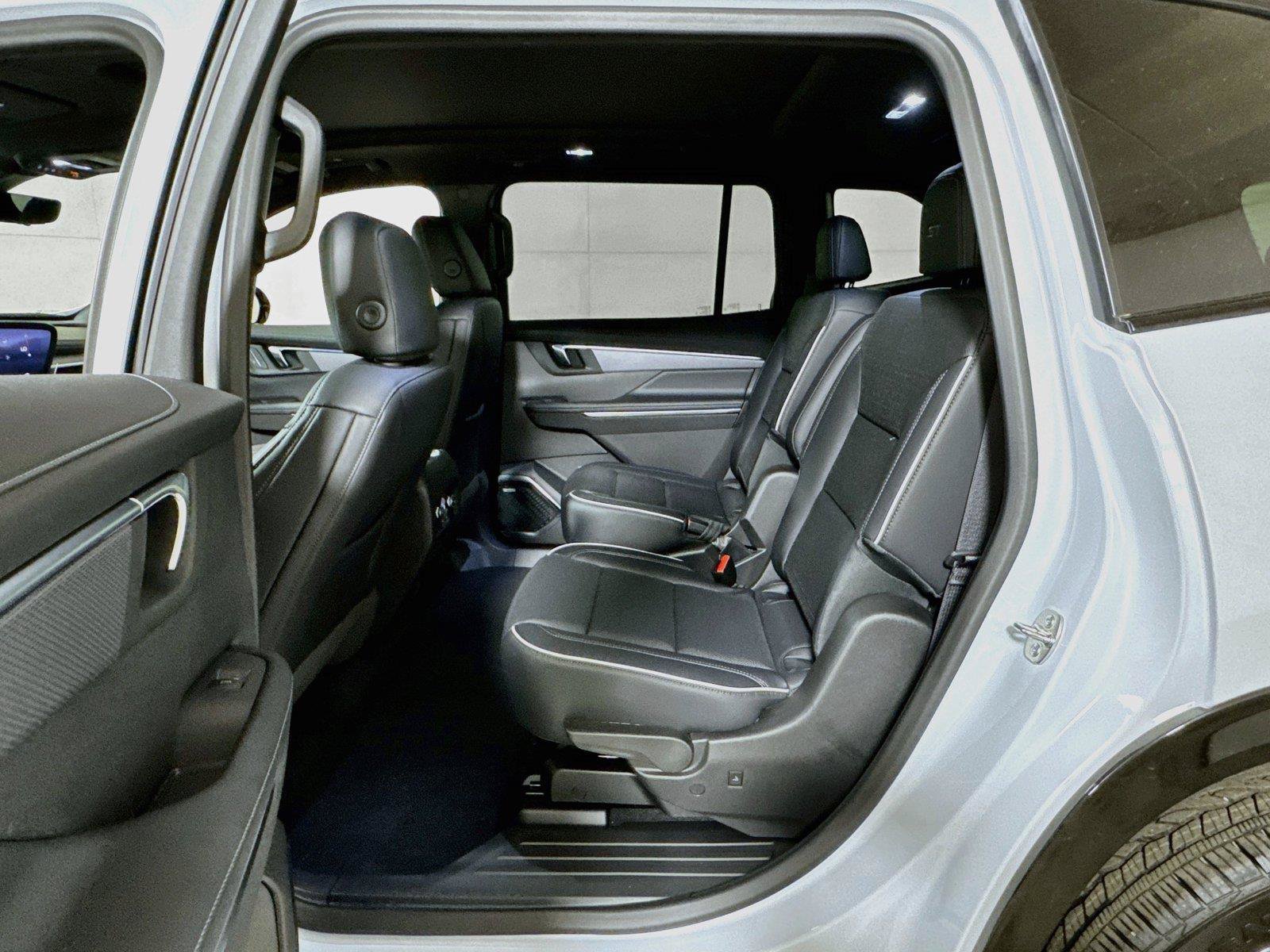 New 2027 Buick Enclave Sport Touring w/ Power Package FWD image 13