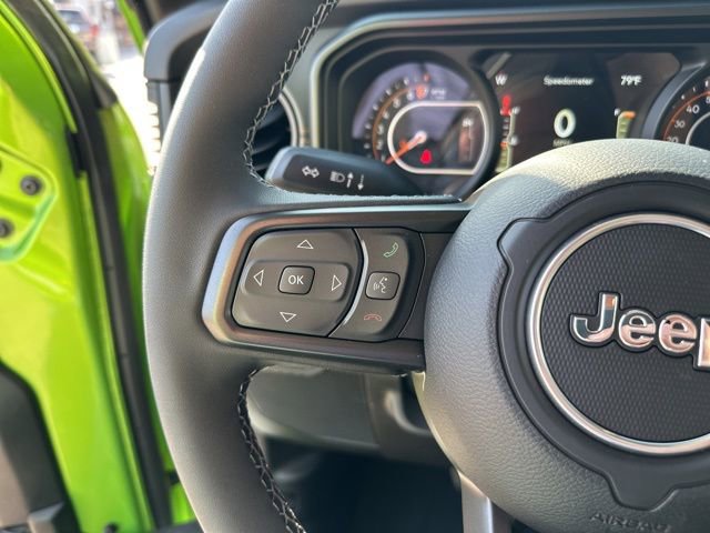 New 2025 Jeep Gladiator Mojave w/ Convenience Group image 32