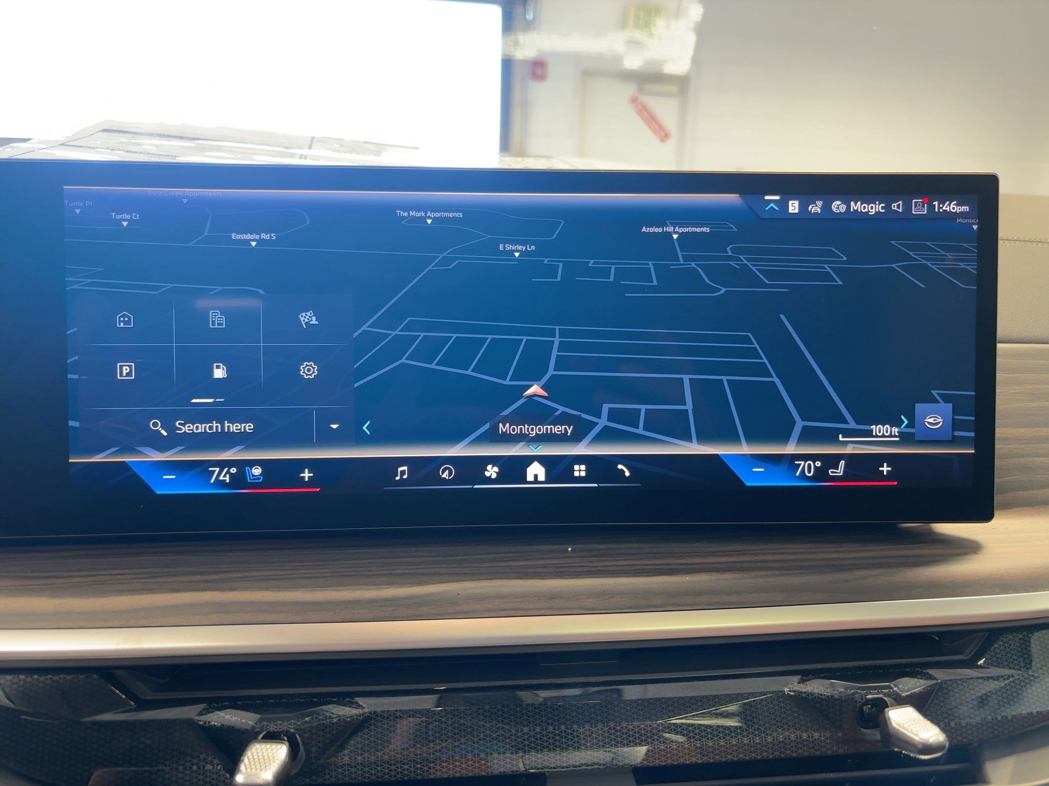 New 2026 BMW X7 xDrive40i image 24