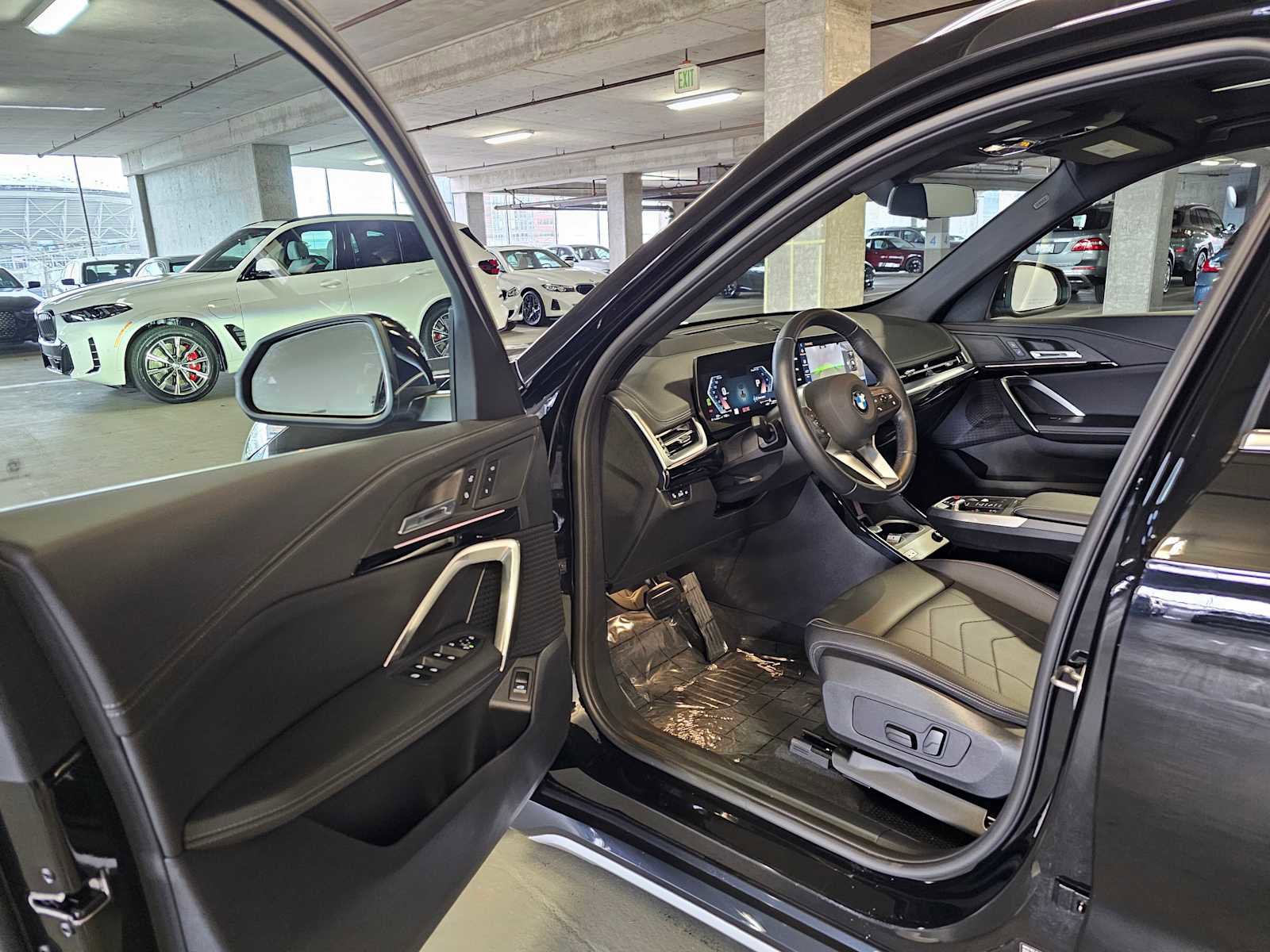 Used 2025 BMW X1 xDrive28i w/ Technology Package AWD/4WD image 26