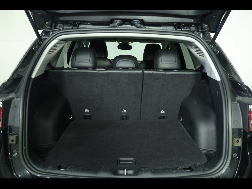 Used 2022 Jeep Compass Latitude image 12