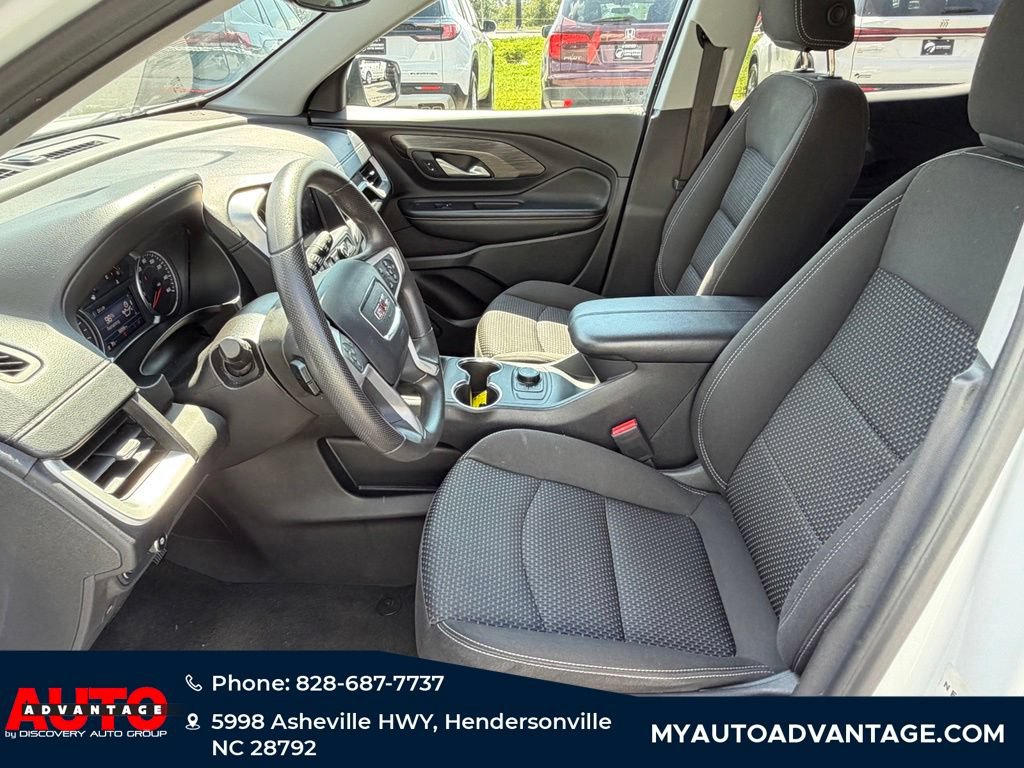 Used 2024 GMC Terrain SLE AWD/4WD image 26