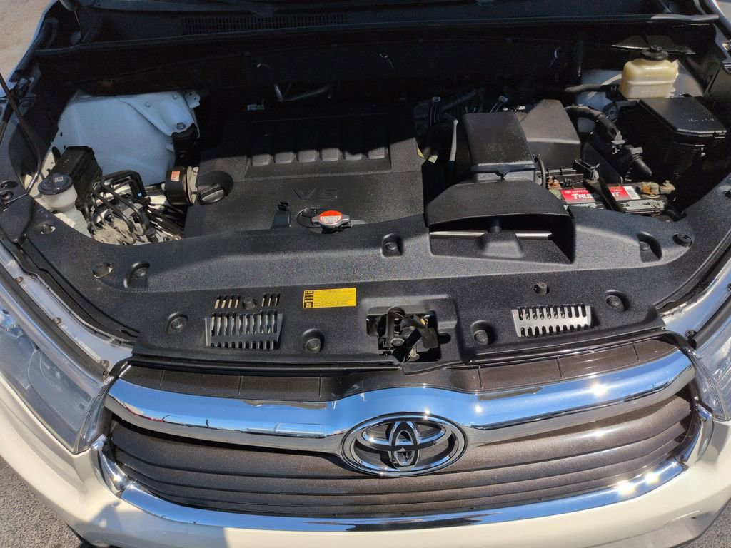 Used 2016 Toyota Highlander XLE w/ Protection Package #3 image 22