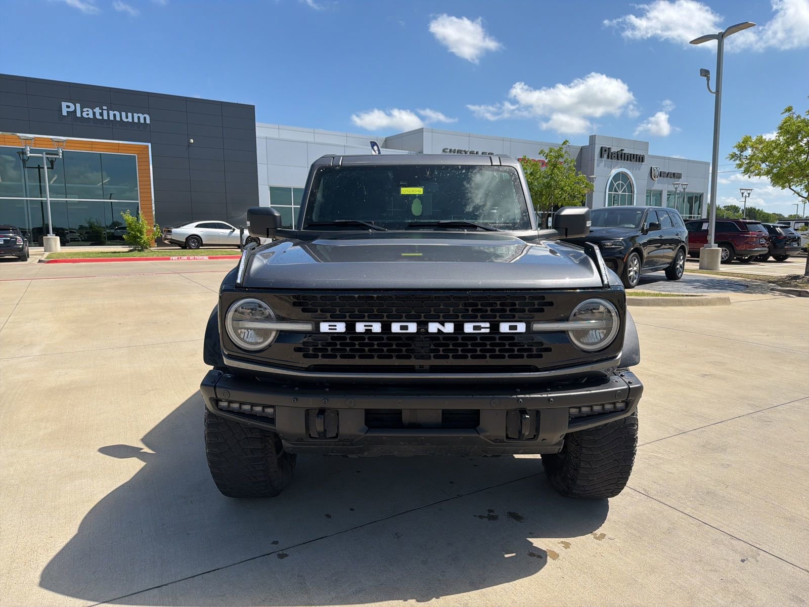 Used 2022 Ford Bronco Wildtrak image 8