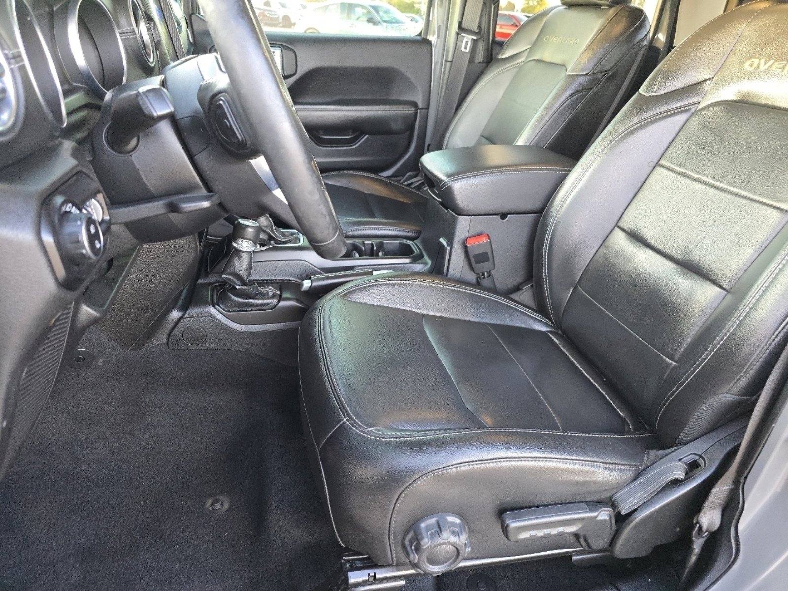 Used 2020 Jeep Gladiator Overland image 26