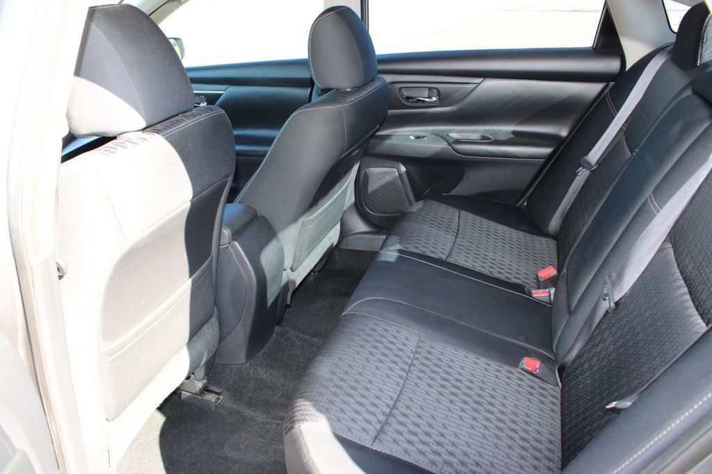 Used 2017 Nissan Altima 2.5 S w/ Power Driver Seat Package image 10