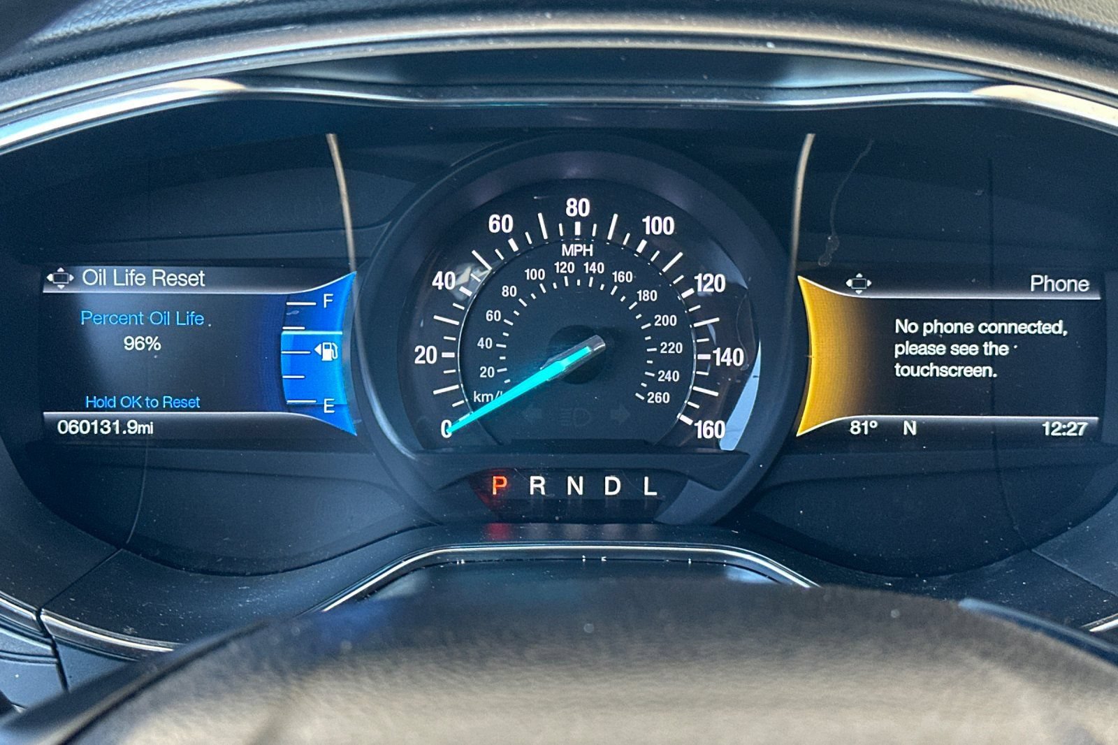 Used 2017 Ford Fusion SE w/ Fusion SE Technology Package FWD image 23