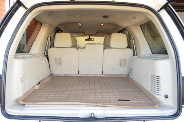 Used 2010 Ford Expedition XLT AWD/4WD image 35
