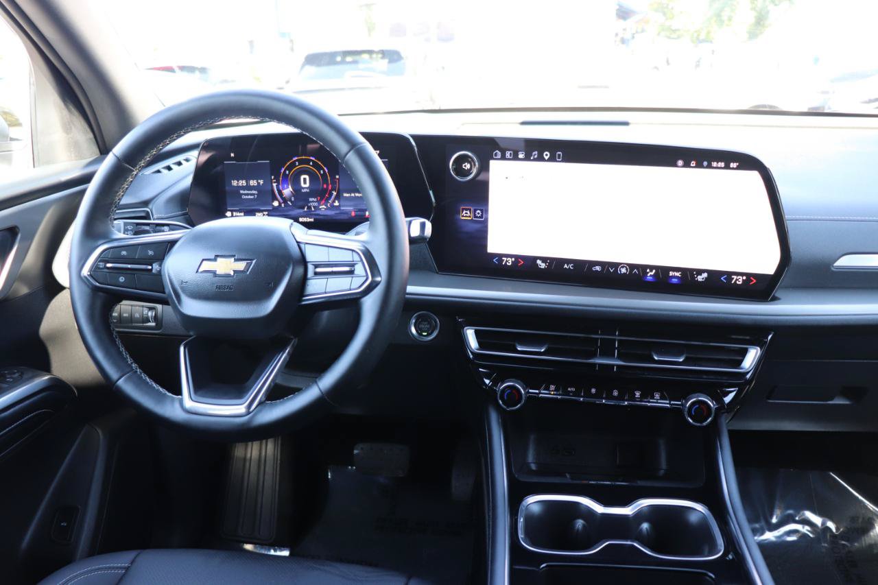 Used 2026 Chevrolet Traverse LT AWD/4WD image 19