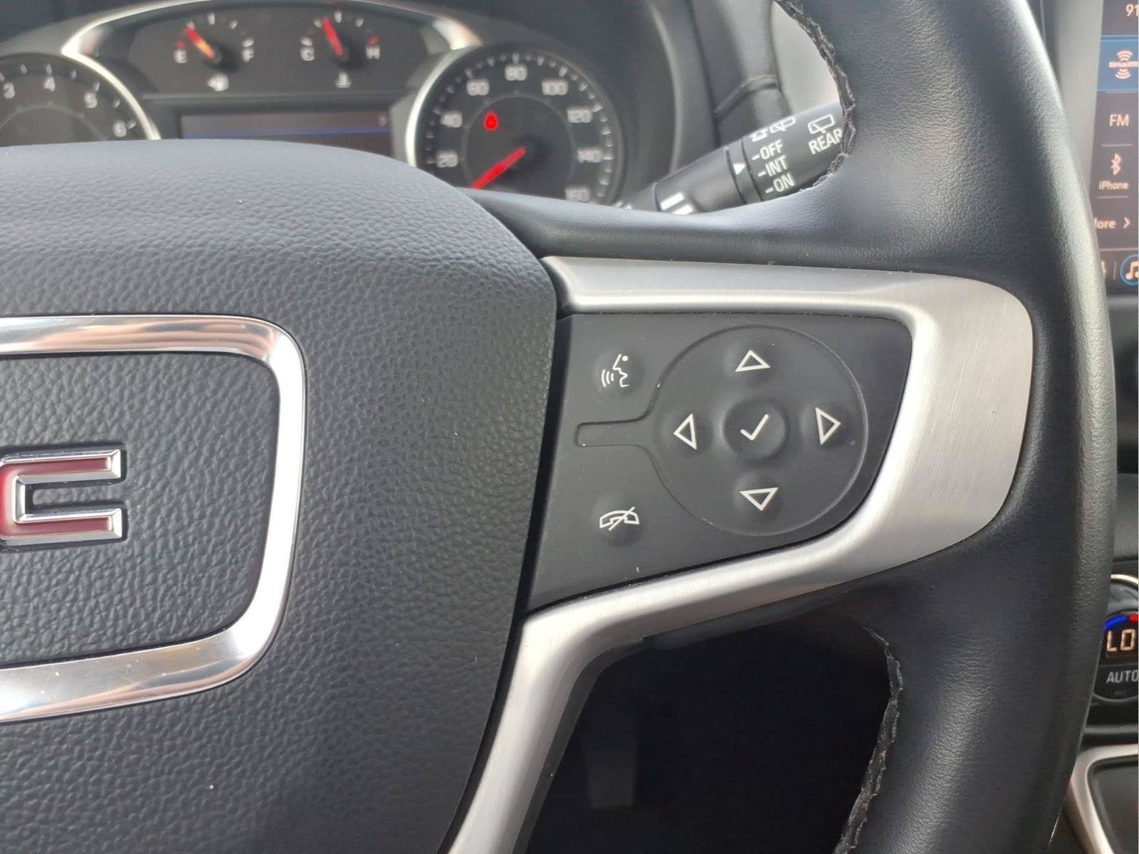 Used 2023 GMC Terrain SLT AWD/4WD image 22