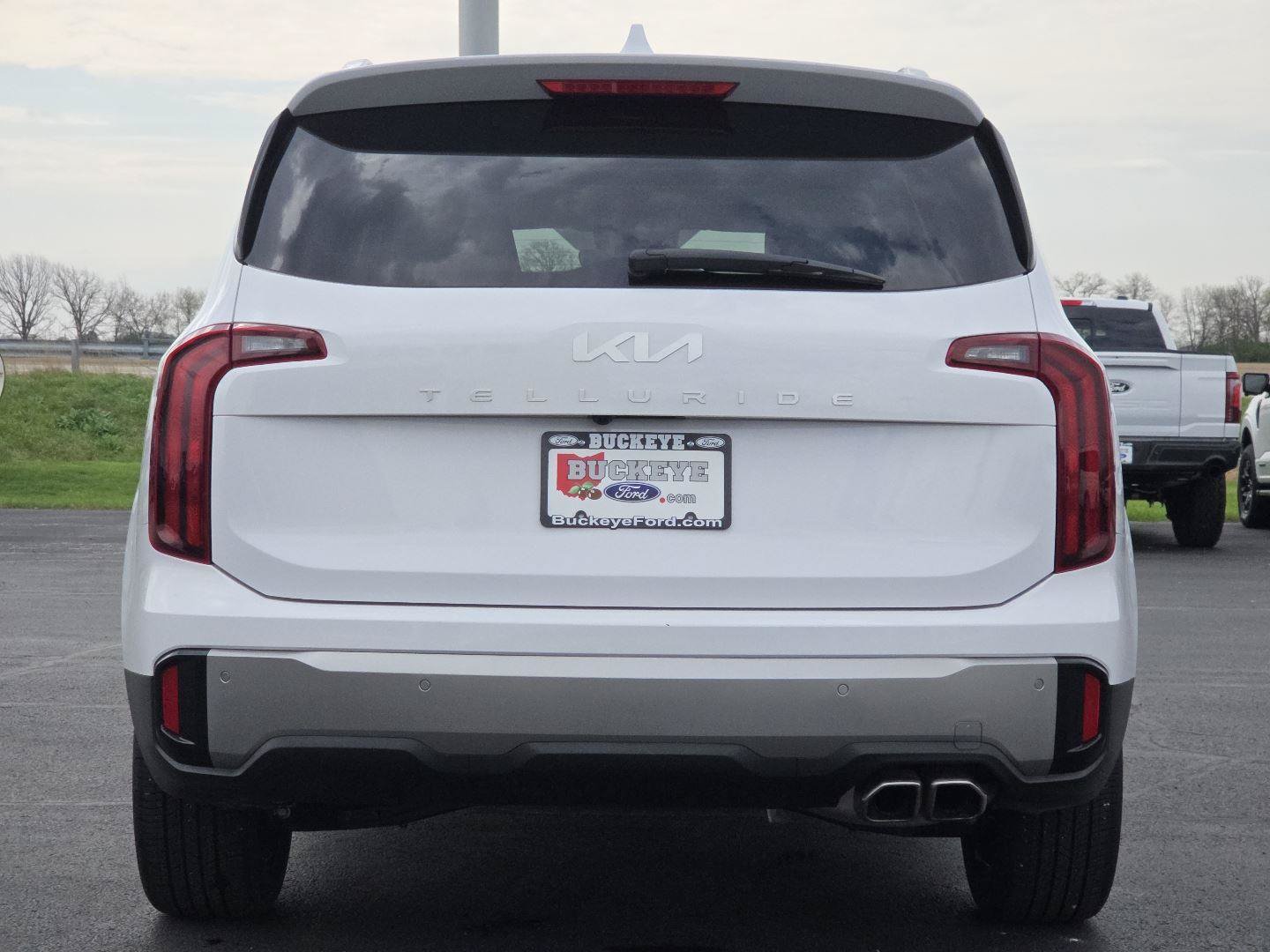 Used 2025 Kia Telluride S FWD image 19