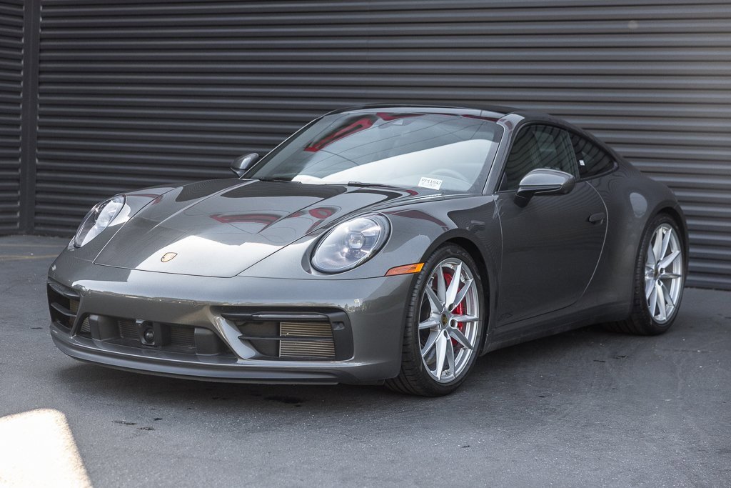 Certified 2024 Porsche 911 Carrera GTS image 1