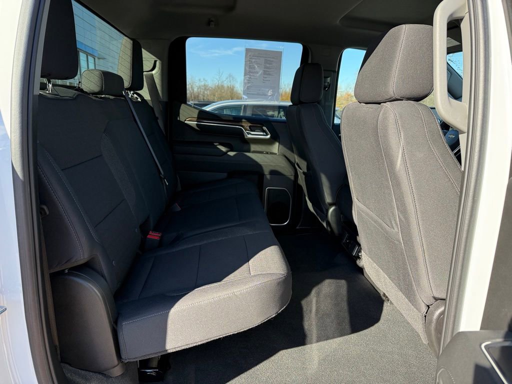 Used 2025 Chevrolet Silverado 1500 LT w/ Protection Package image 19