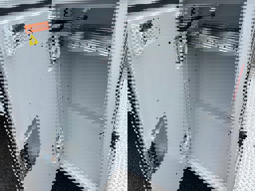 New 2024 Ford Transit 350 Base SRW / 3.5L Ecoboost / 11' w/ Interior Upgrade Package image 24