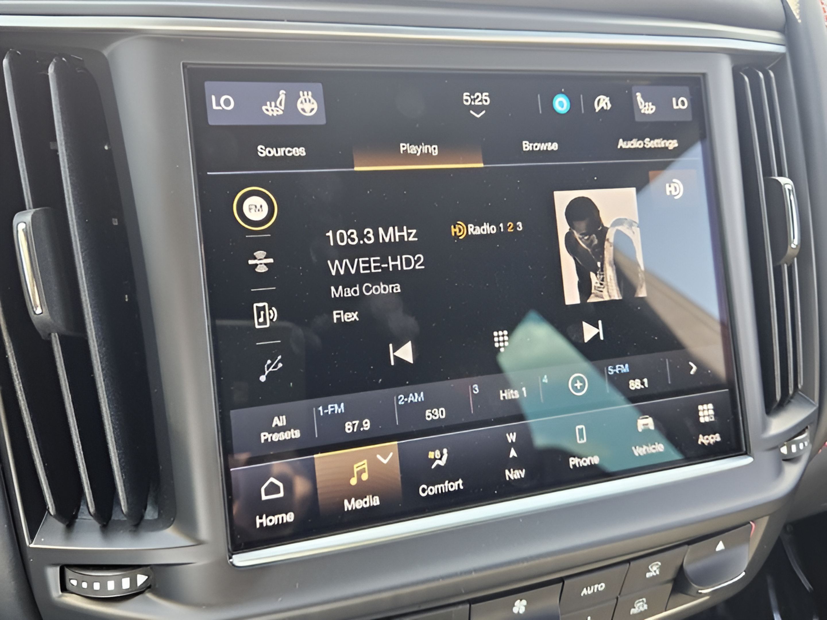 Used 2024 Maserati Levante Modena Ultima AWD/4WD image 20