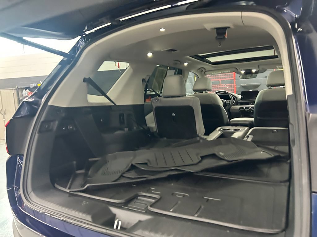 Certified 2023 Honda Pilot Touring image 30