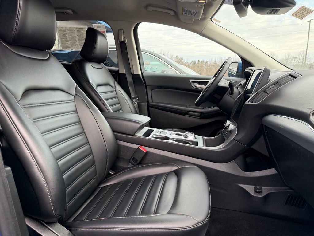 Used 2022 Ford Edge SEL image 18
