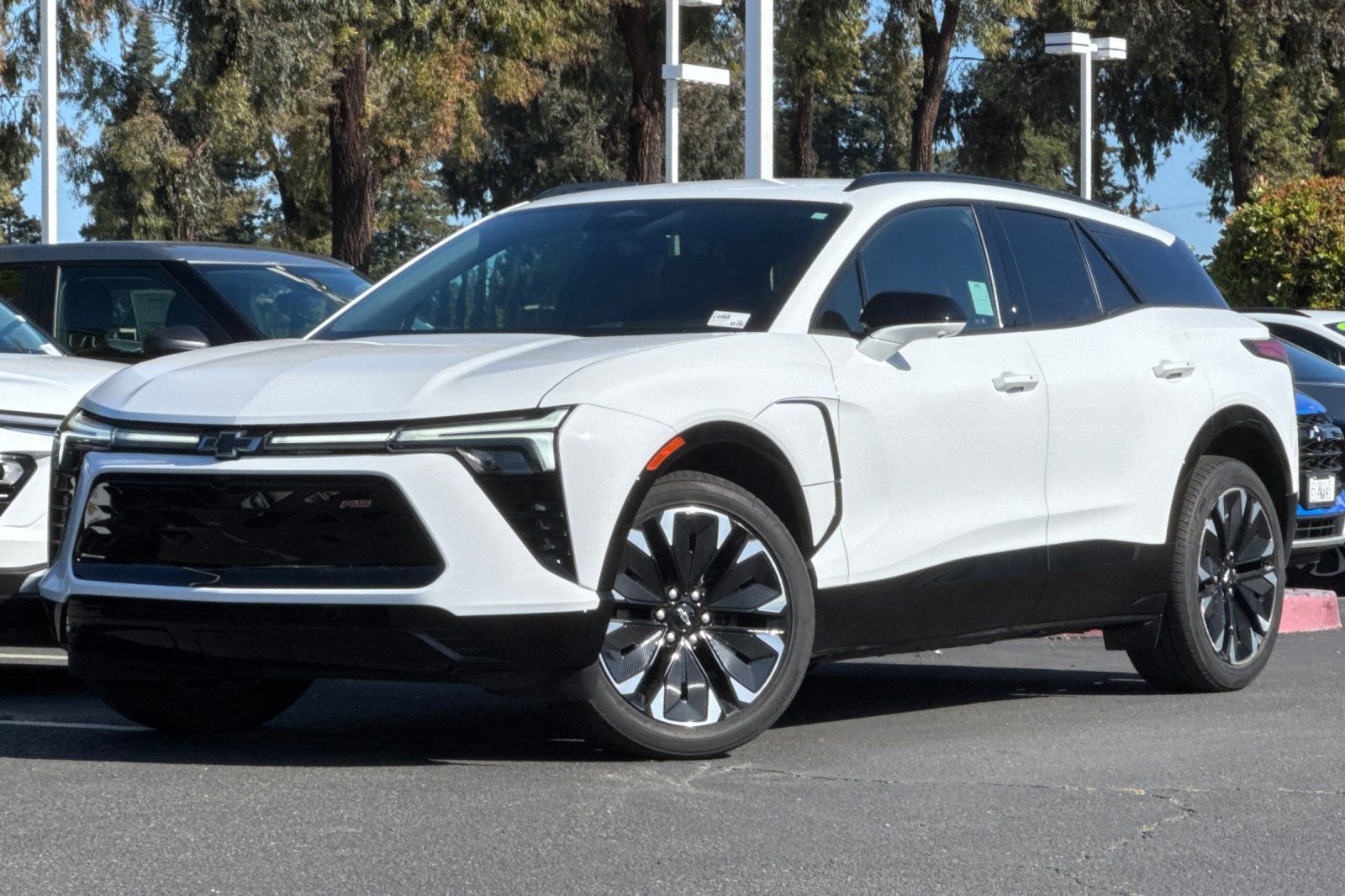 Used 2024 Chevrolet Blazer EV RS AWD/4WD image 9