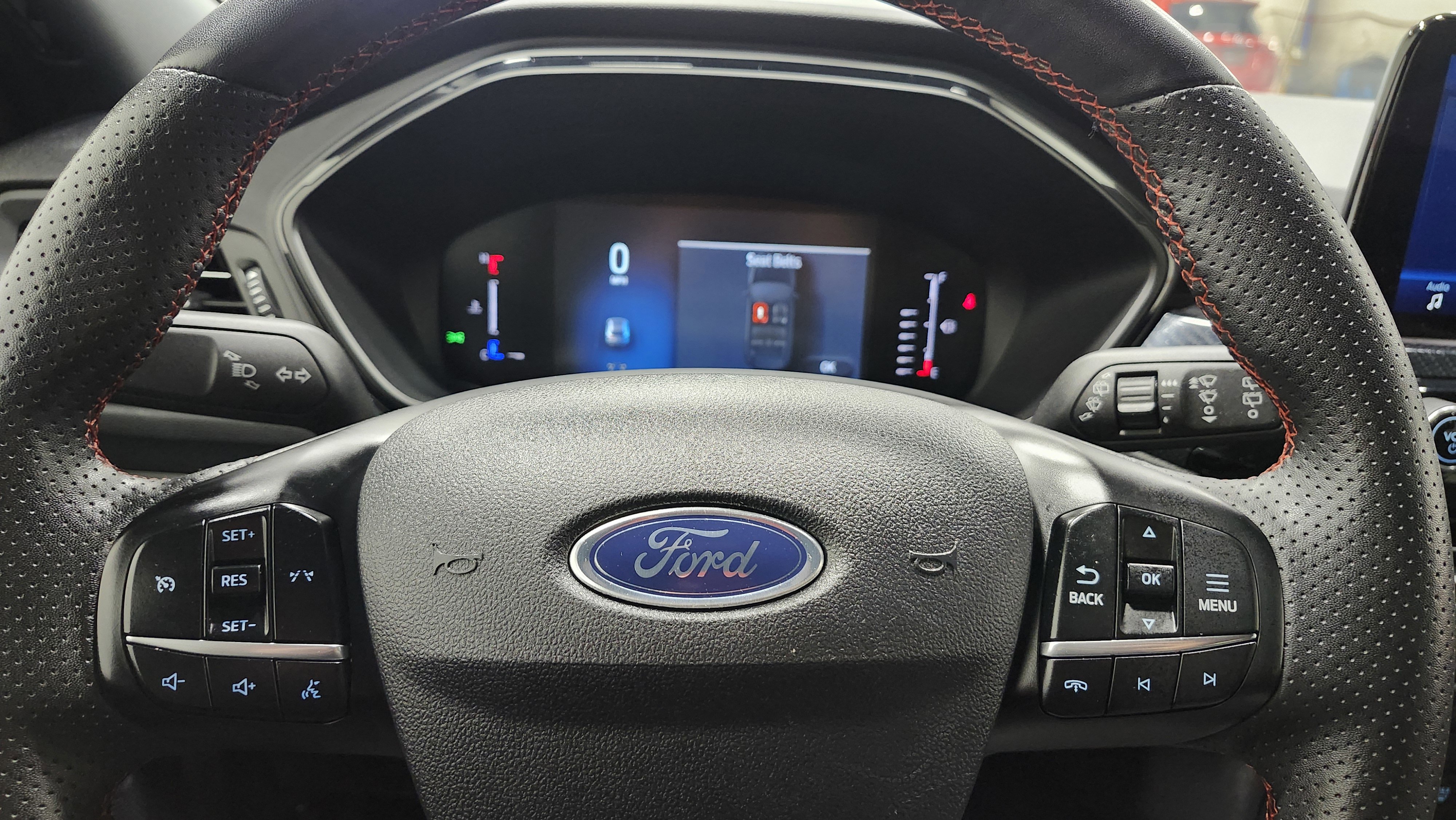 Used 2024 Ford Escape ST-Line w/ Cold Weather Package image 28