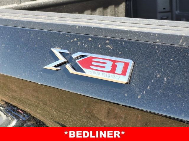 New 2026 GMC Sierra 1500 SLT AWD/4WD image 8