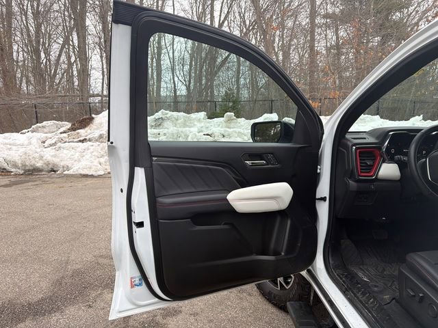 Used 2023 GMC Canyon AT4X image 24