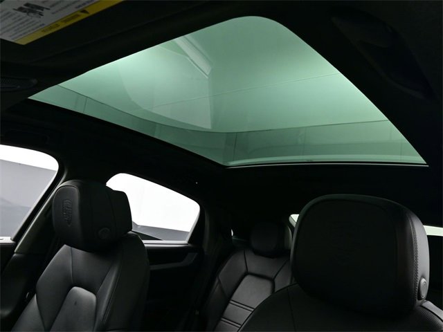 New 2025 Porsche Cayenne S image 13