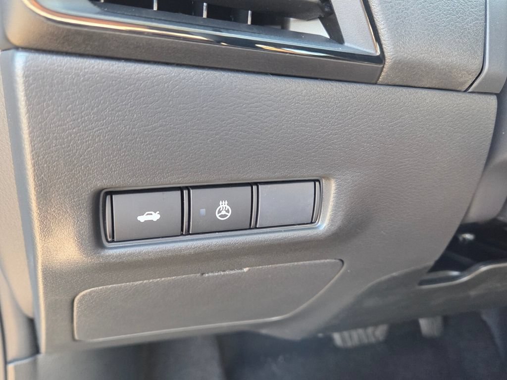 New 2027 Nissan Sentra SV w/ SV Convenience Package FWD image 24