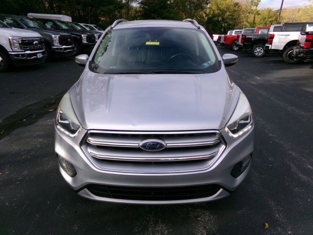 Used 2017 Ford Escape Titanium image 3