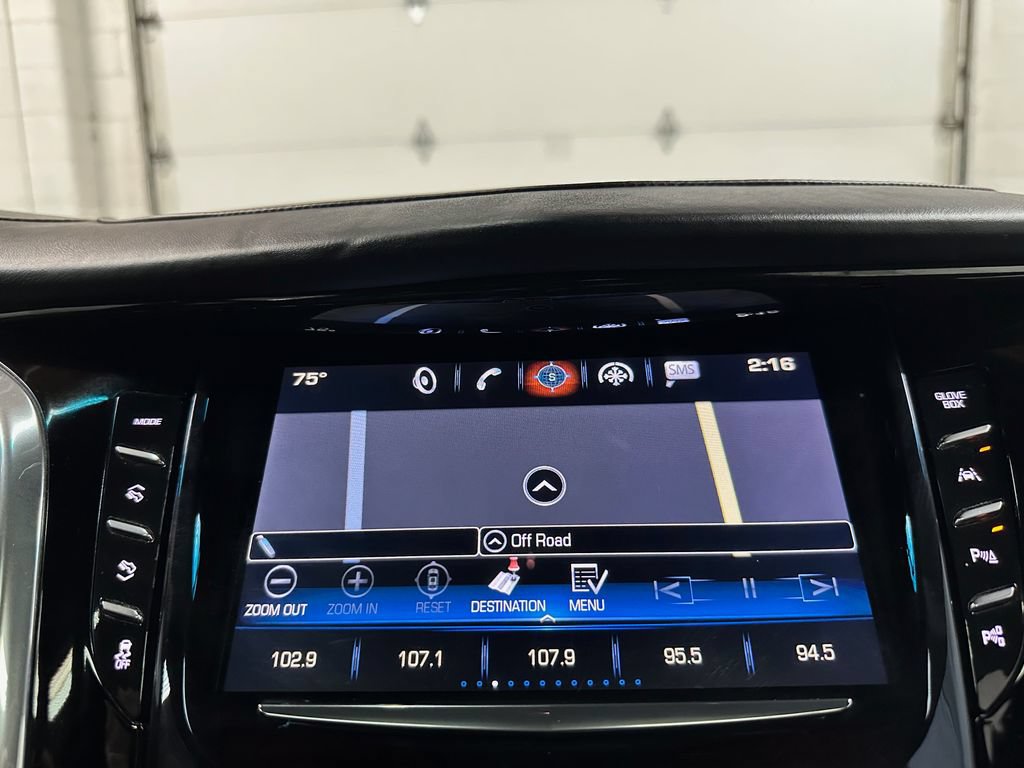 Used 2017 Cadillac Escalade Platinum AWD/4WD image 26